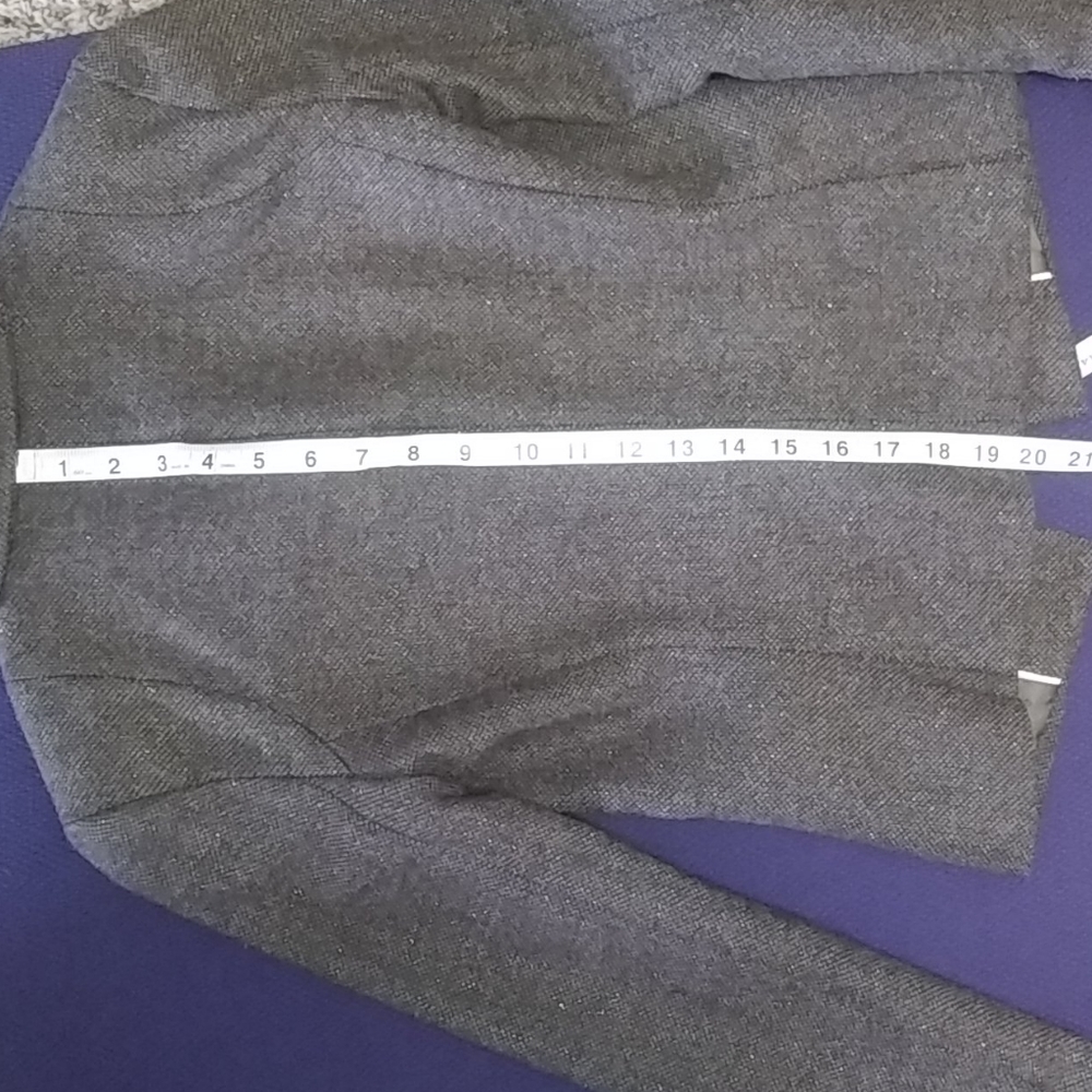Blazer - Picture 11 of 11